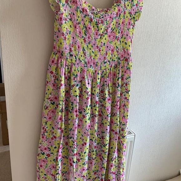 Yours Clothing Other - Floral Kids Dress in Pink and Green